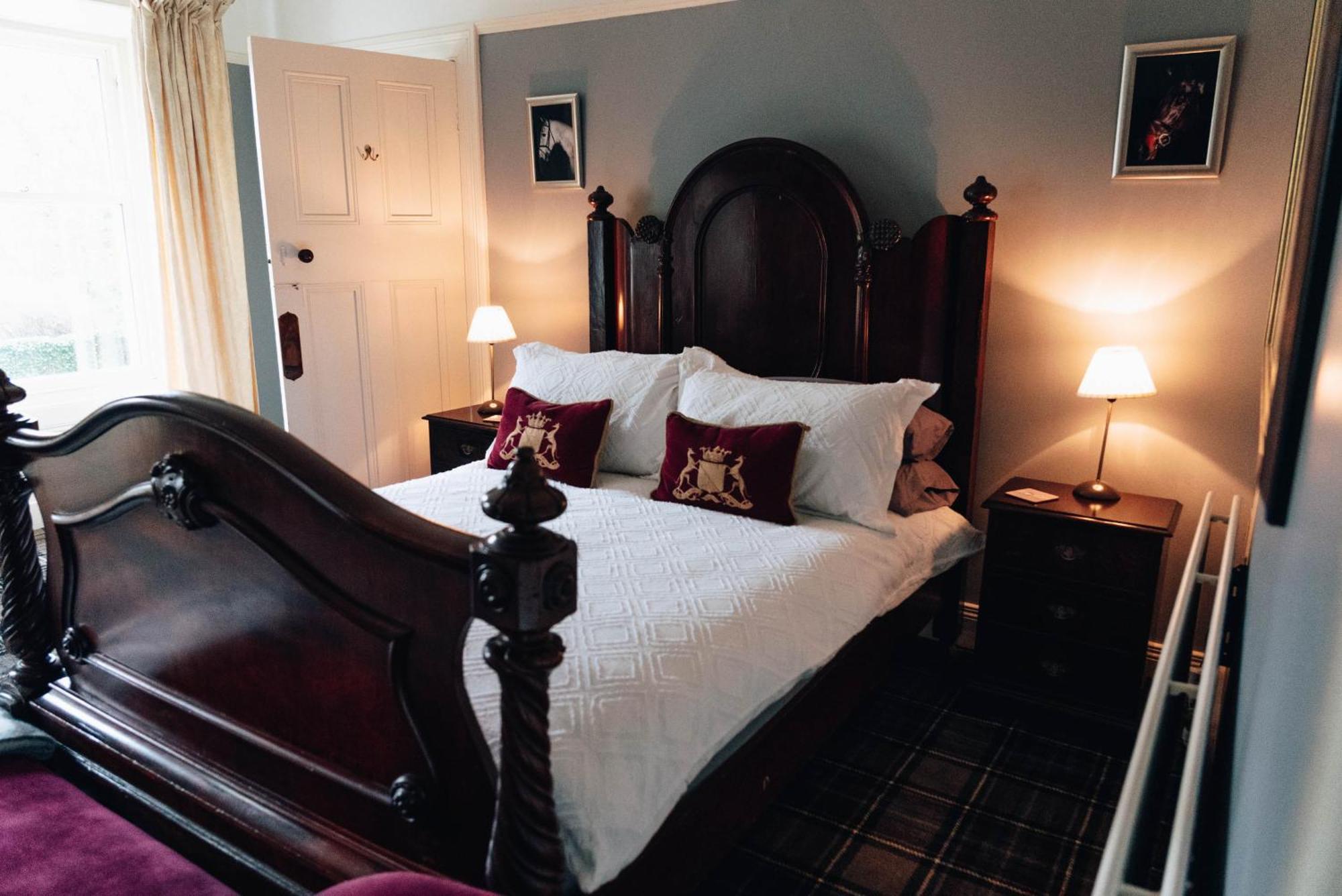 Luxury Accommodation In County Antrim With Riverside Hot Tub Kells Exteriör bild
