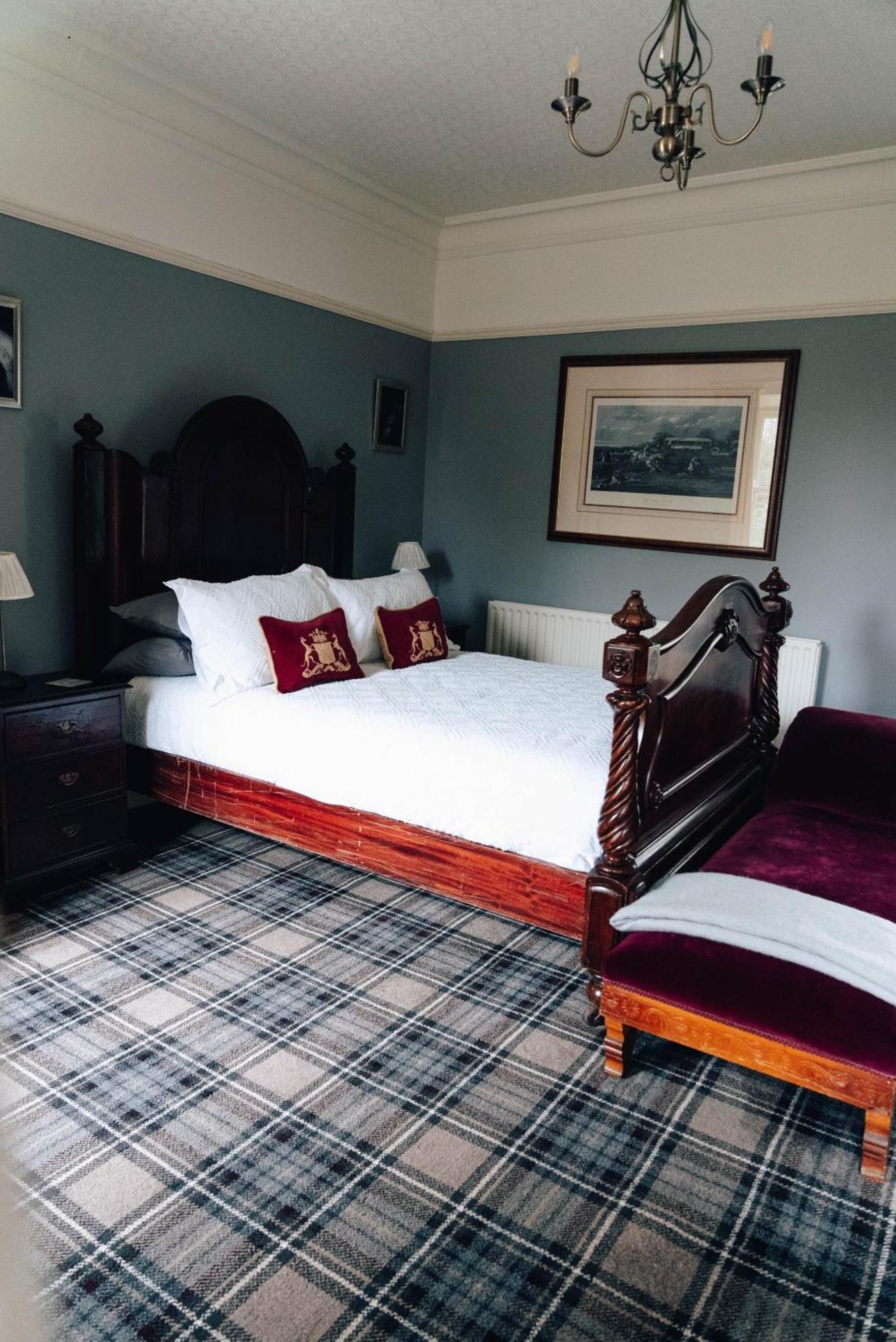 Luxury Accommodation In County Antrim With Riverside Hot Tub Kells Exteriör bild