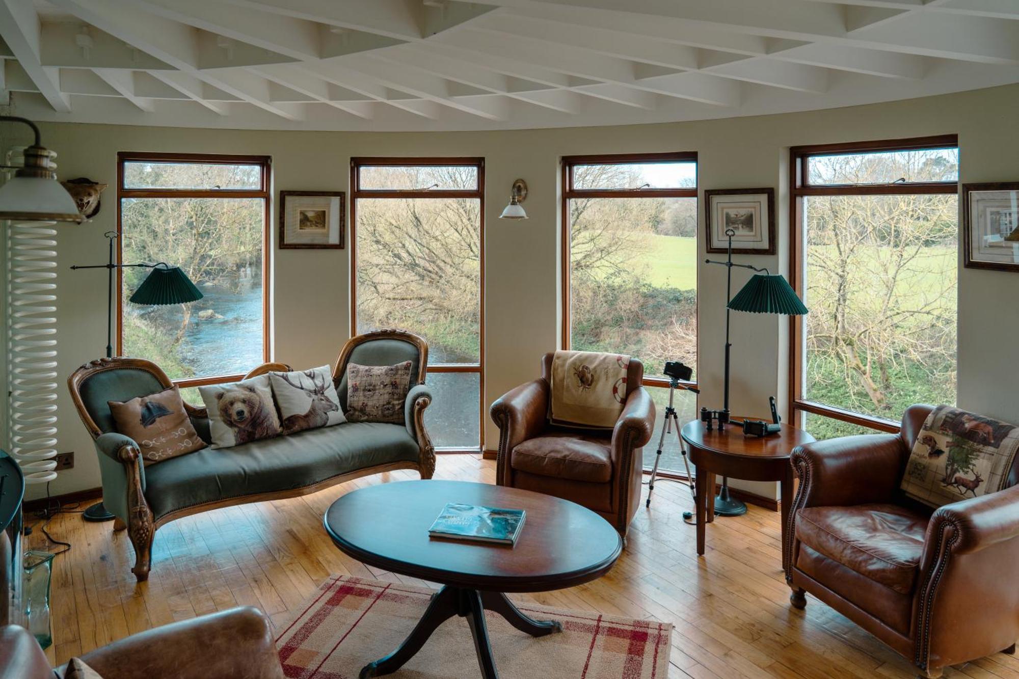 Luxury Accommodation In County Antrim With Riverside Hot Tub Kells Exteriör bild